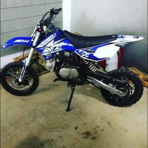 Meet your Posher, Jay